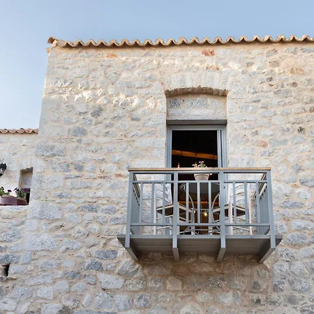 Stenorougi Charias *