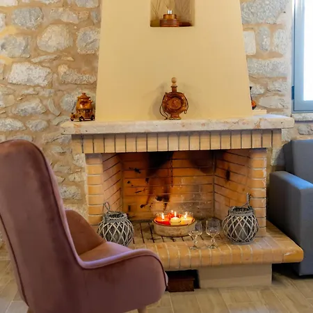 Holiday home Stenorougi Charias