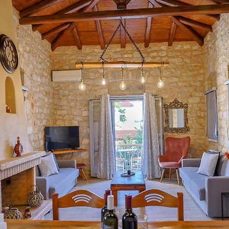 Holiday home Stenorougi Charias Kharia