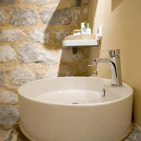 Holiday home Stenorougi Charias