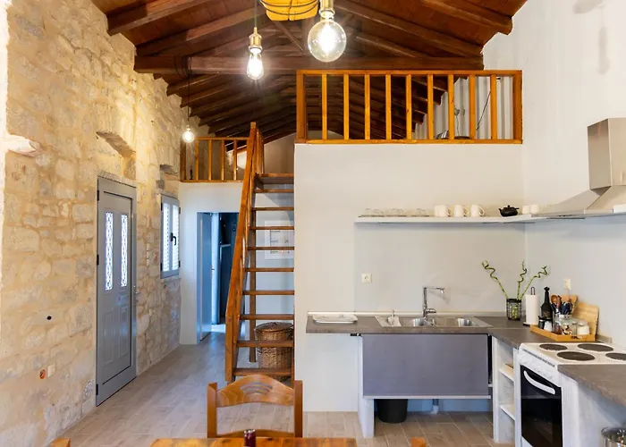 Stenorougi Charias *