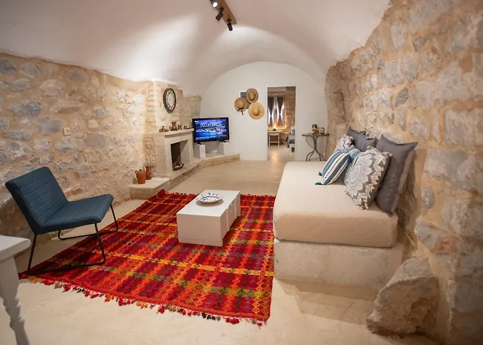 Stenorougi Charias Kharia