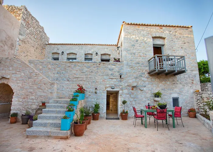 Stenorougi Charias Casa de Férias Kharia